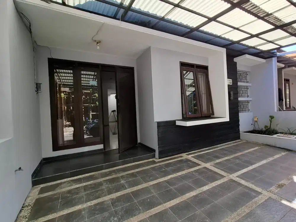 Rumah siap huni di Batununggal Asih