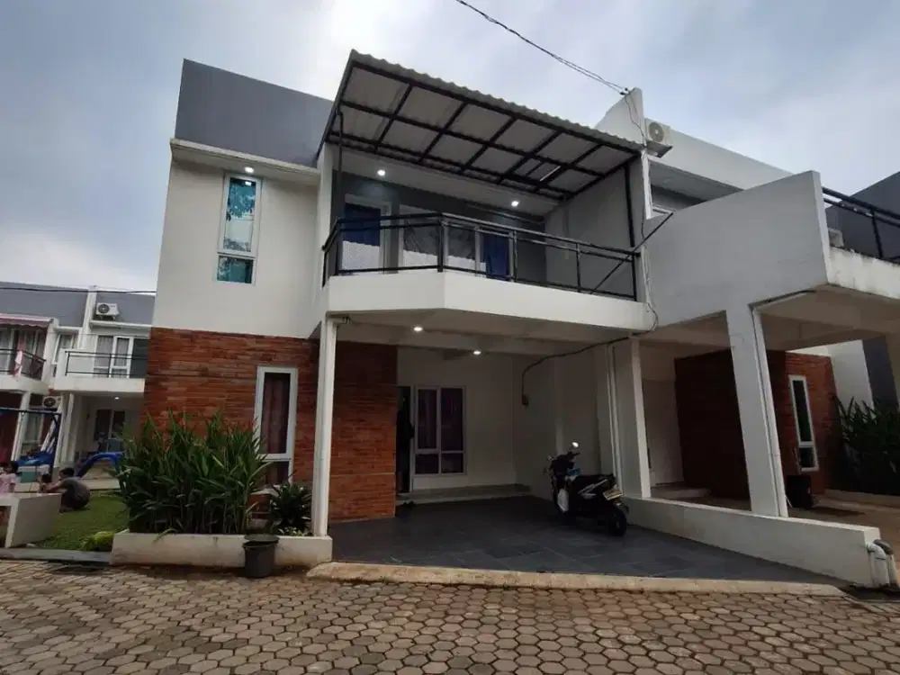 Disewakan Rumah 2 Lantai Di Sawangan Permai