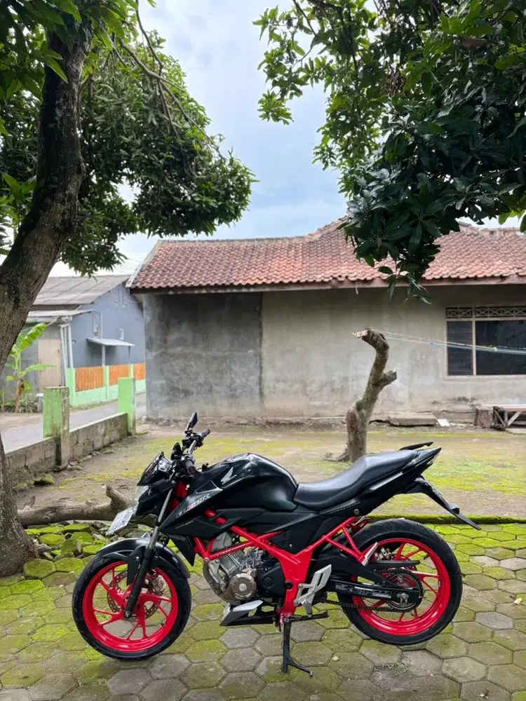 Honda cb150r 2016 pajak baru