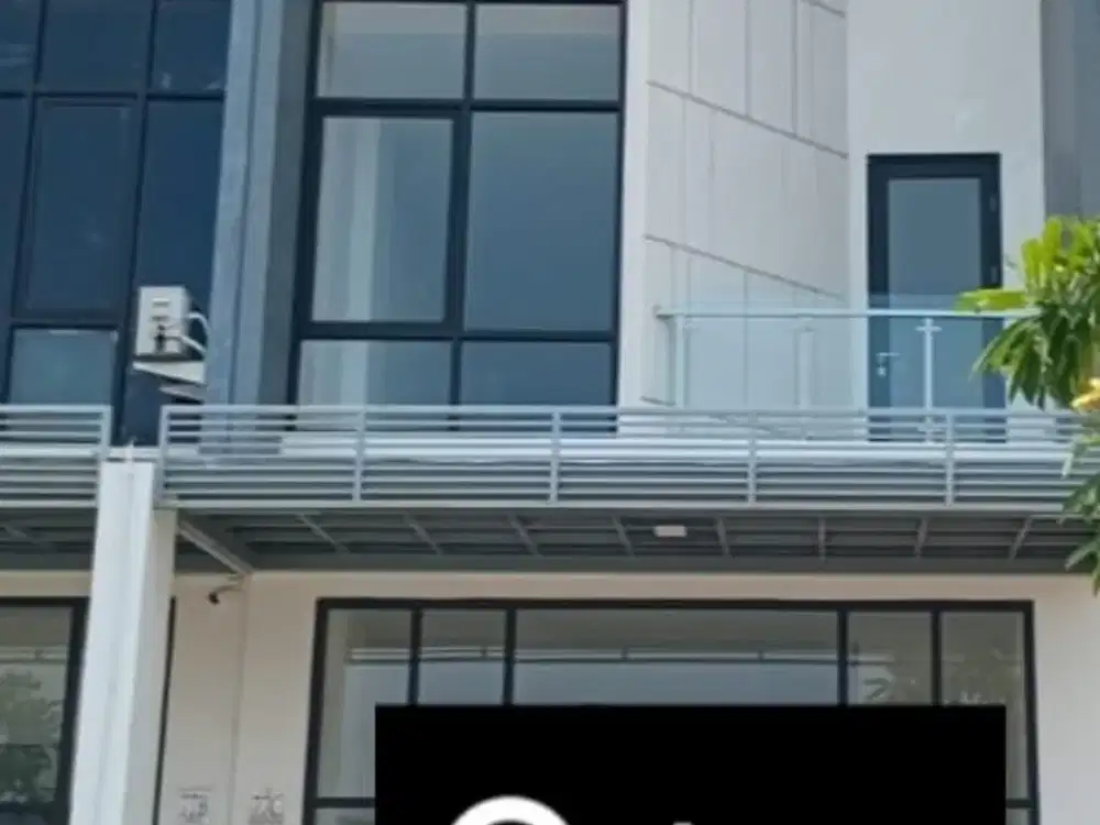 Disewakan Ruko Baru  New East 3 lantai di Jakarta Garden City ,Cakung Jakarta Timur