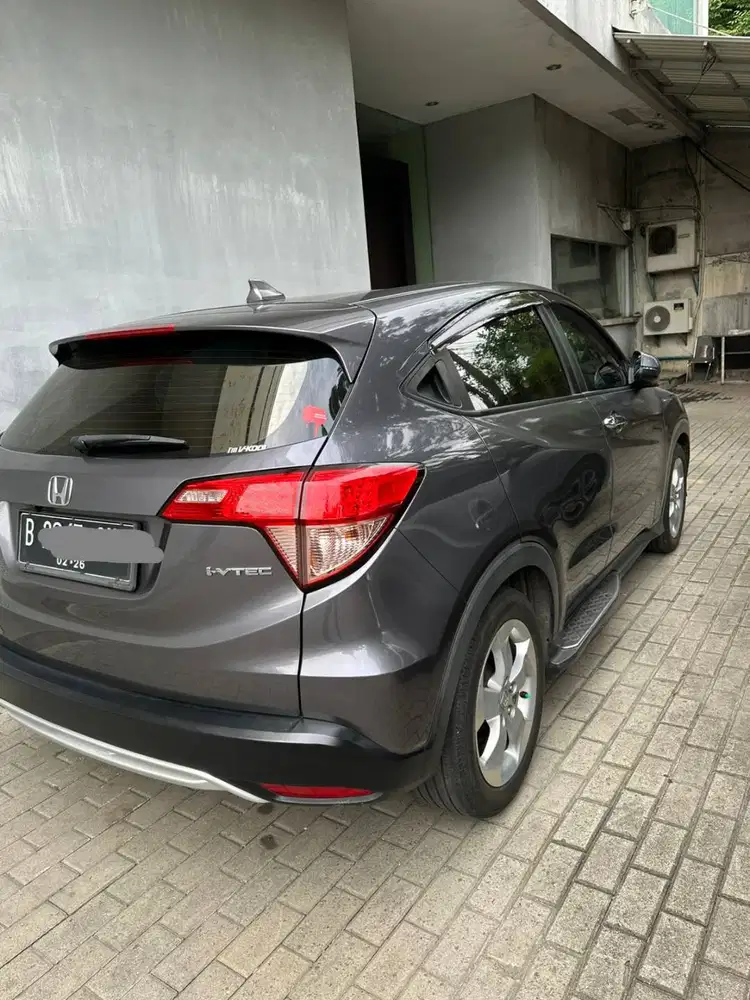 Honda HRV 15E CVT Bensin -64036 KM 2016