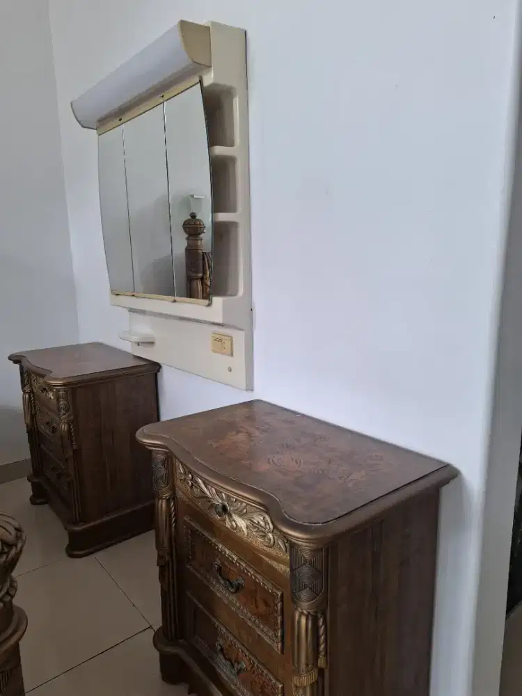 Meja nakas beside table gold