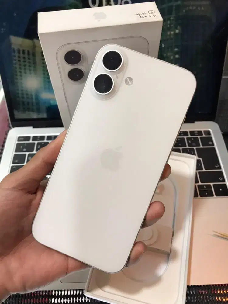 Iphone 16 plus 256gb putih second bh 100% ex ibox