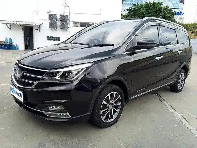 PROMO Wuling Cortez 1.8 L Lux Plus Bensin-AT 2018 BZX