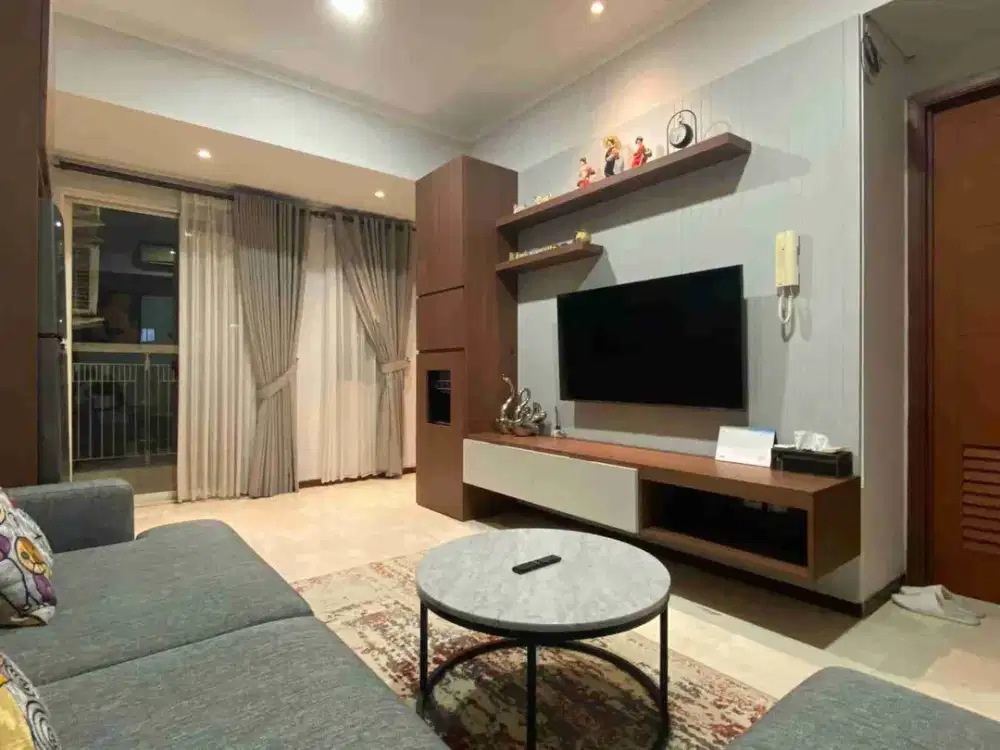 Siap Huni, Unian Aman Dijual Unit Apartemen Royal Mediterania Garden Residence Tipe 2BR+ Kondisi Furnished Lokasi Startegis dan Low Floor