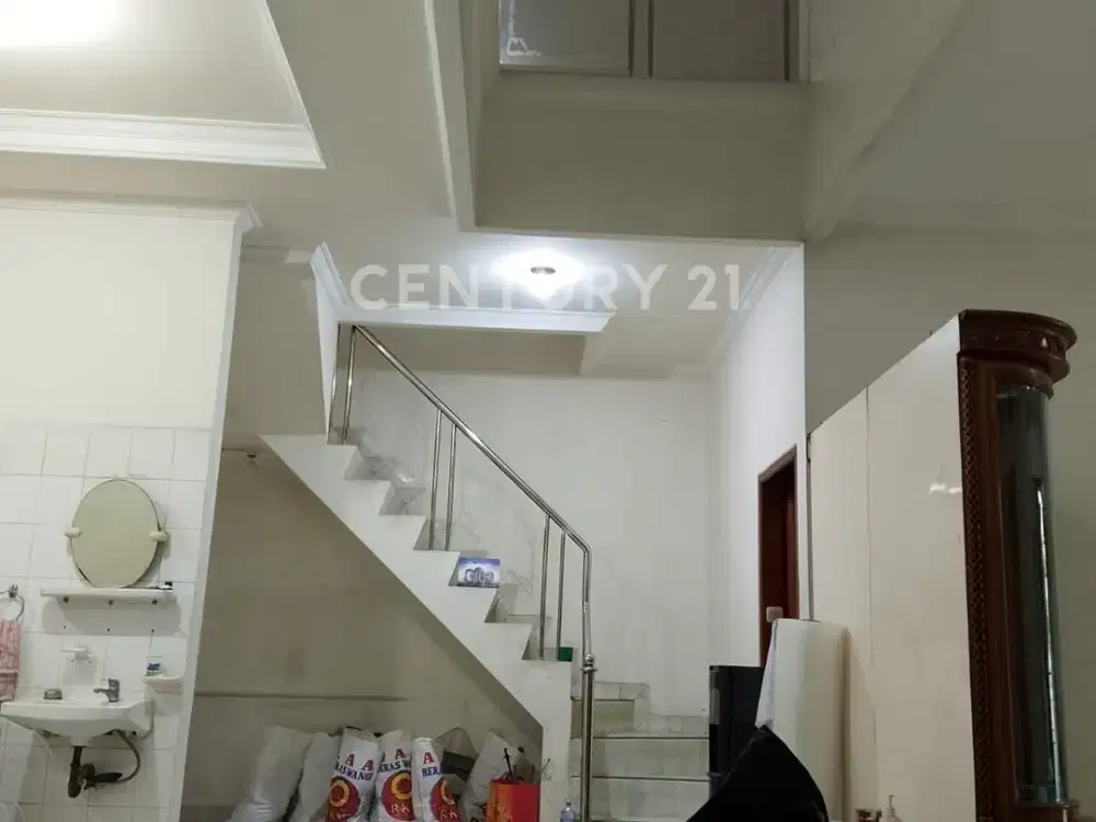 Dijual Rumah 2 Lantai Nyaman Terawat Di Pluit Barat