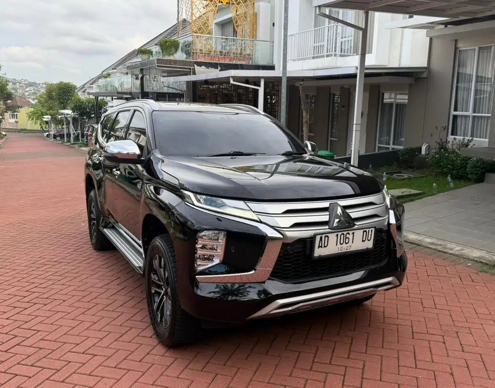 Pajero Sport Dakar 2022 Solar Matic LOW KM Super Istimewa !