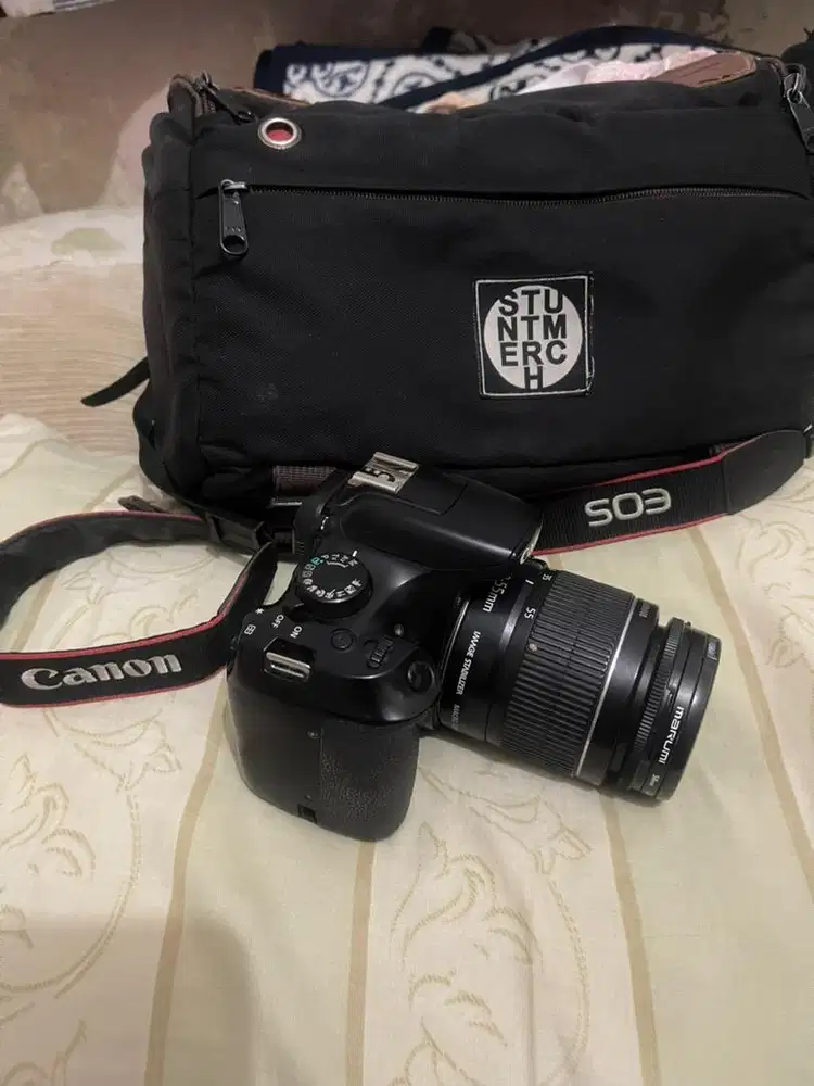Kamera canon 1300D