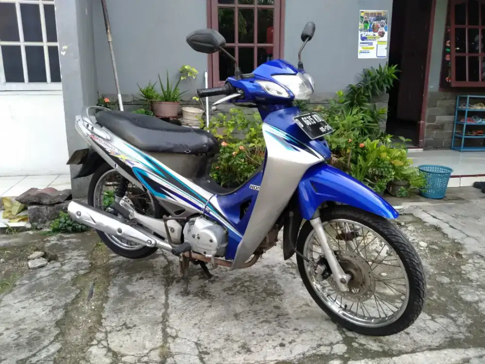 Honda Kharisma X 2005 bs TT BT Matic