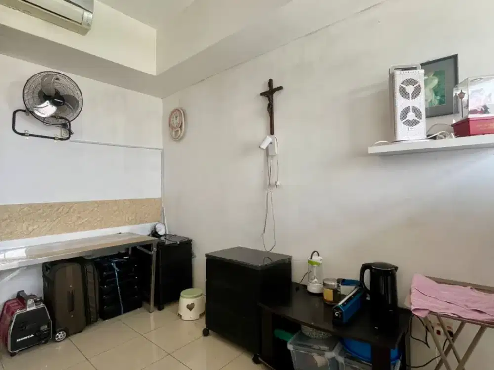 Sangat Langka! Dijual 2 Unit Gandeng Apartemen Green Lake Sunter, Sudah Dijebol, View Lepas