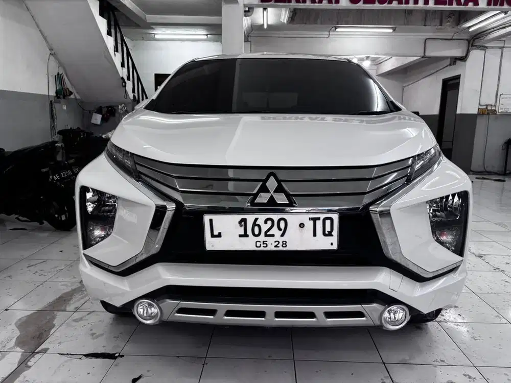 Mitsubishi Xpander Sport AT 2018 DP 20jt Pajak Baru KM 70rb Istimewa
