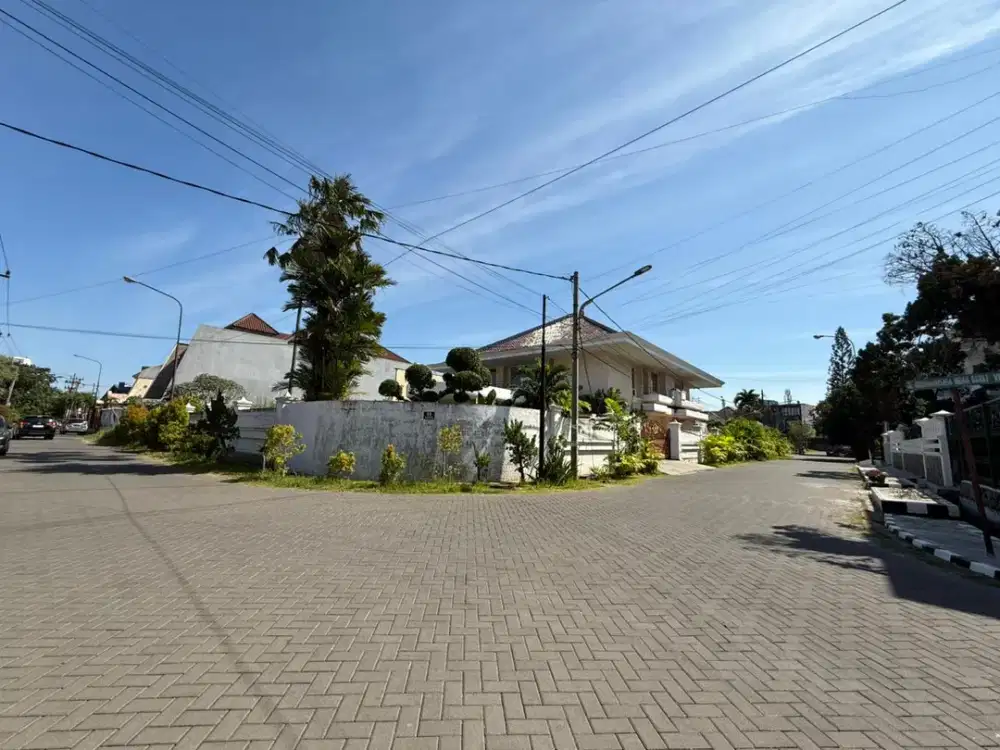 Rumah/tanah Dharmahusada Indah Barat III