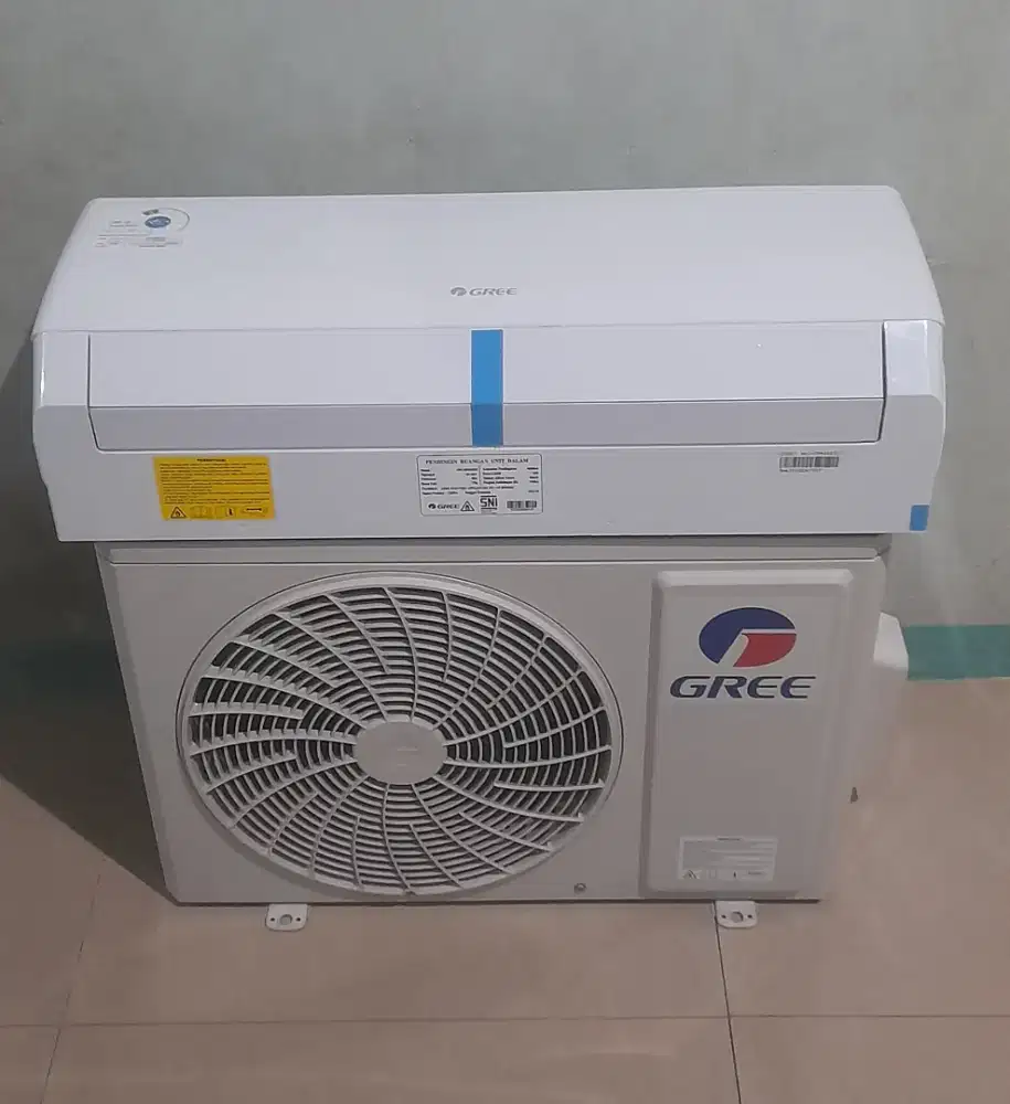 Jual ac gree 1pk R32 terbaru belum pakek beks rasa baru mulus ori ful