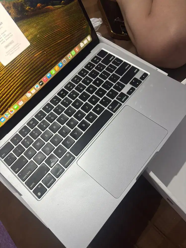 Macbook air M3 2024 256GB