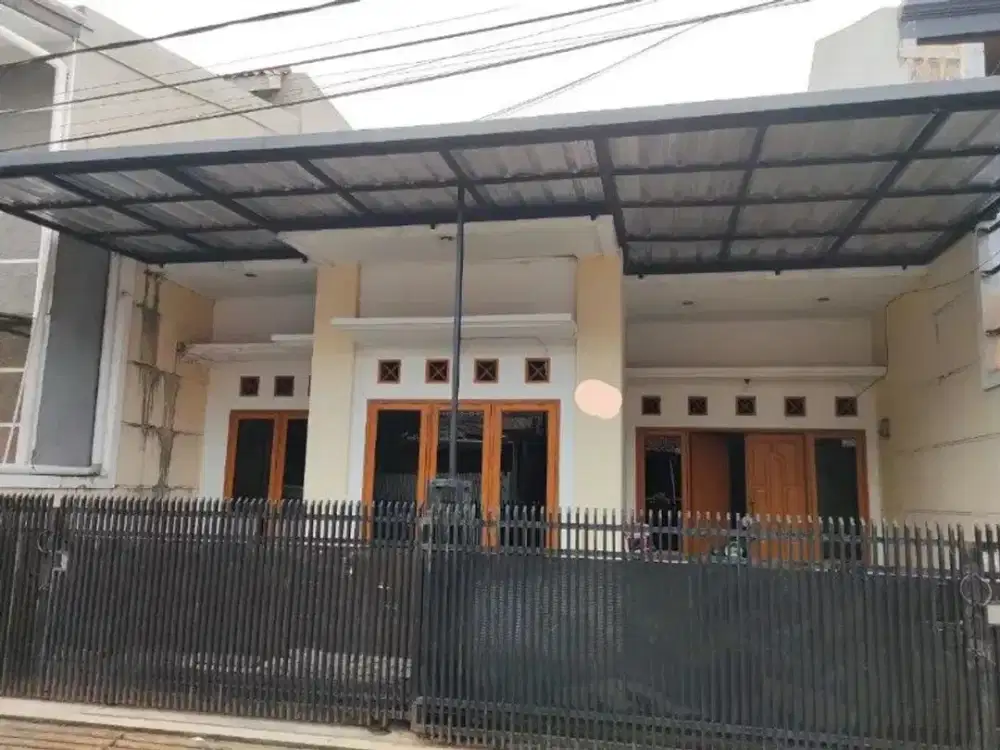 Dijual Rumah Bagus Dekat Komplek Pratista Antapani