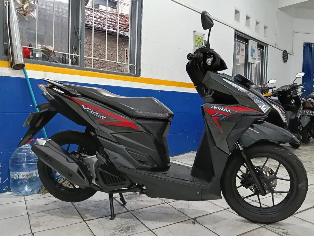 DIJUAL CASH HONDA VARIO 125 CBS THN 2016 PAJAK IDUP SIAP PAKAI