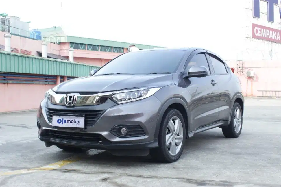 TDP 9,JT Honda HR-V 1.5 S Bensin-MT Abu-Abu 2019
