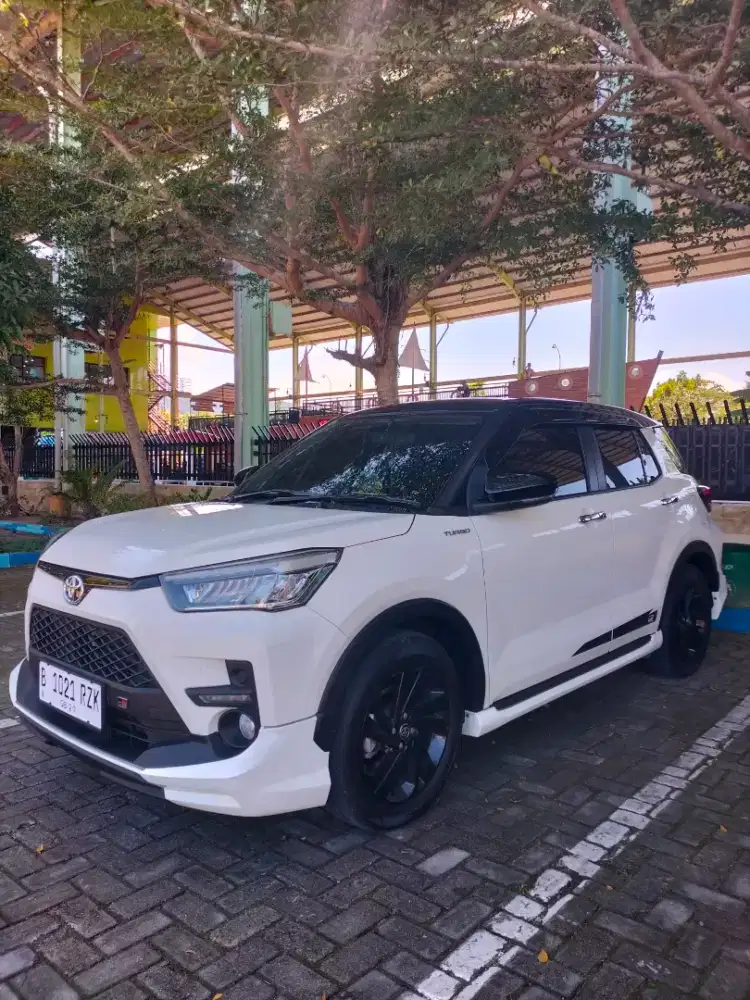 Toyota raize gr sport turbo matic CVT two tone colour thn 2024