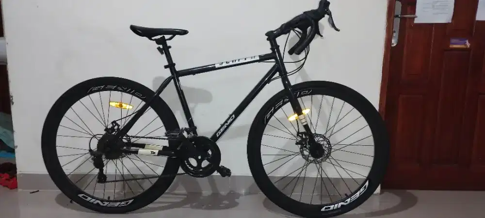 Sepeda Gravel Genio Scappa gen 1
