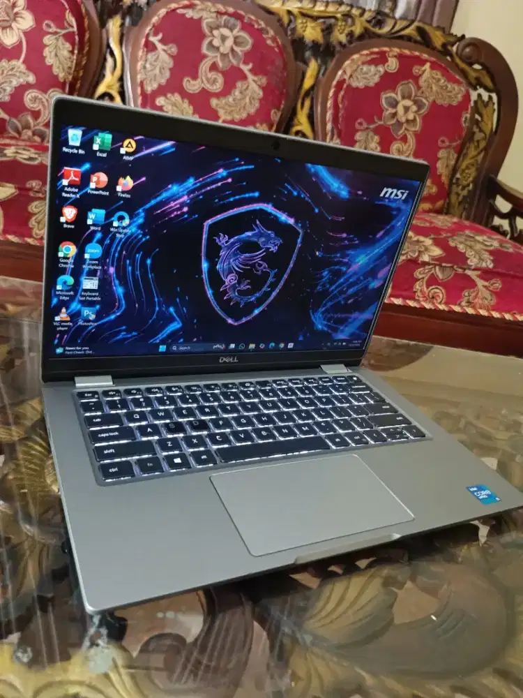 Laptop Dell Latitude Core i5 Gen 11 RAM 8GB SSD 256
