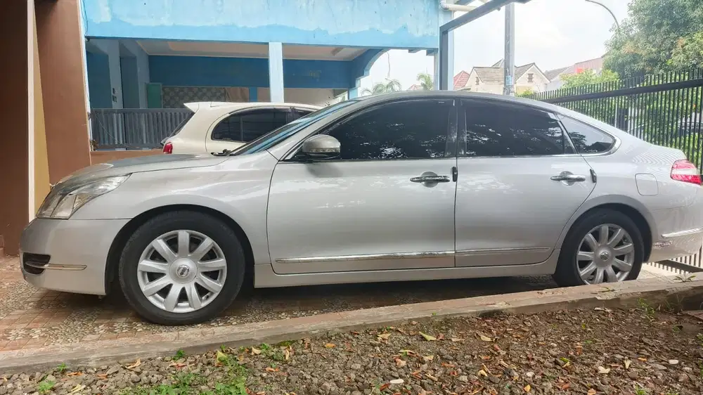 Nissan Teana 2011 Bensin