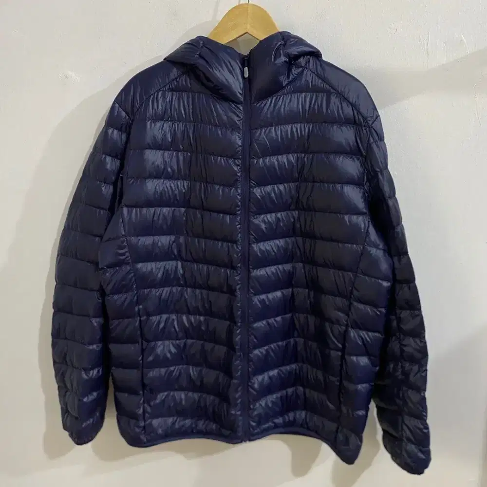 Jniqlo Ultralight Down Puffer Jacket Outdoor Original Size XL