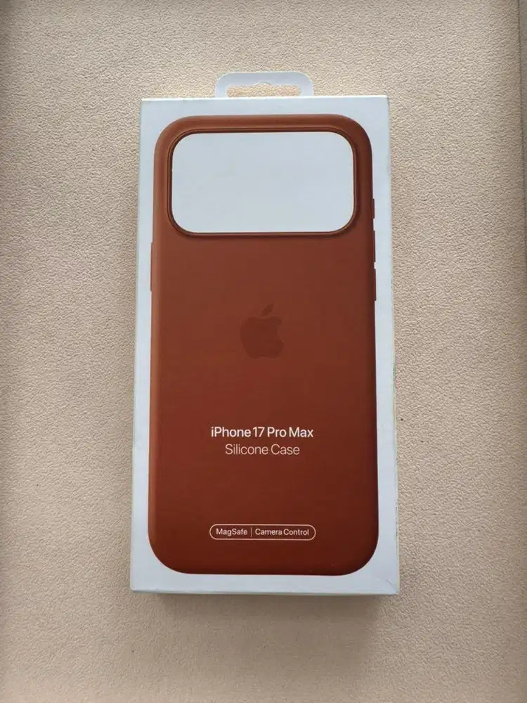 Silicone case terra cotta original Iphone 17 pro max magsafe