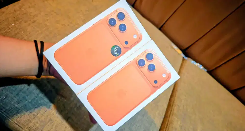 iPhone 17 Pro 256/512GB Cosmic,Blue ResmiBox