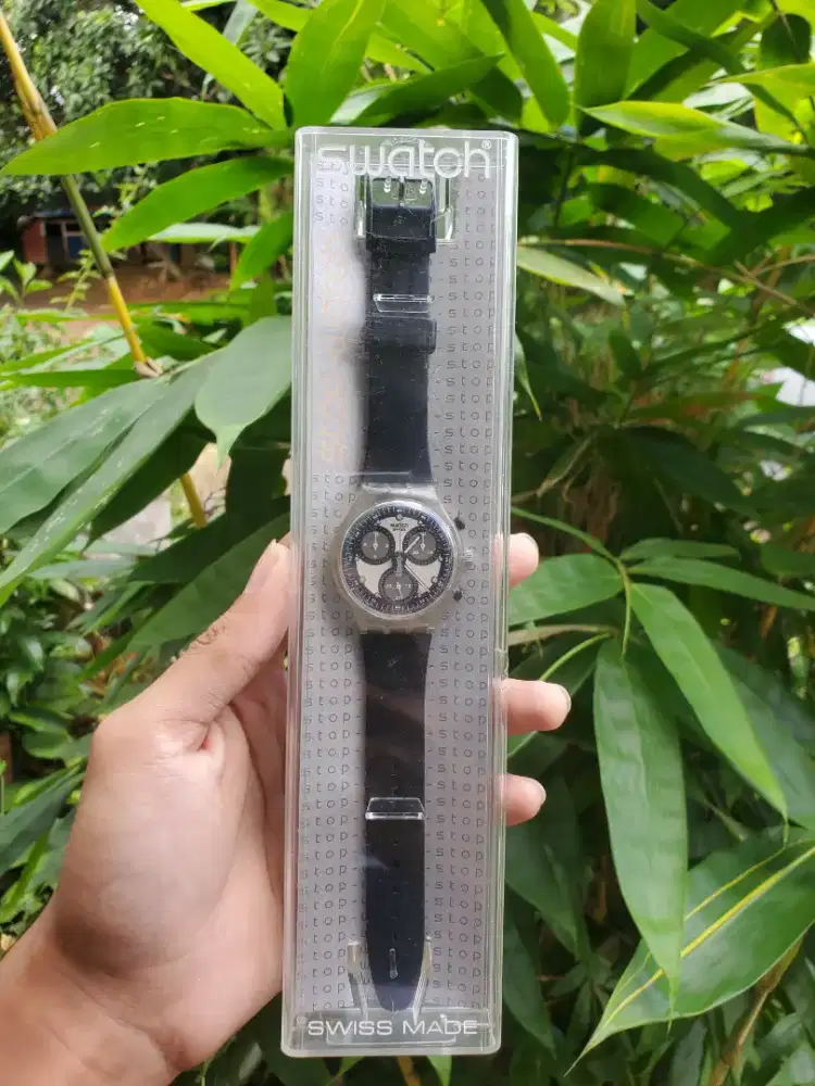 SWATCH CHRONO PLASTIC FUMO DI LONDRA