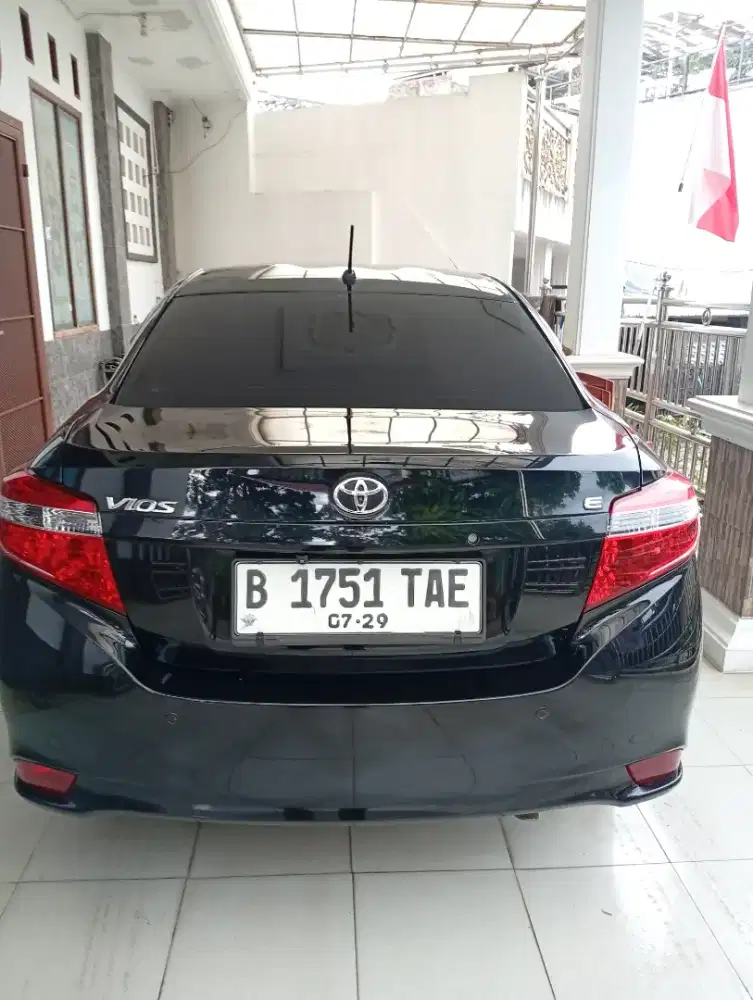 Jual mobil vios e metic 2013