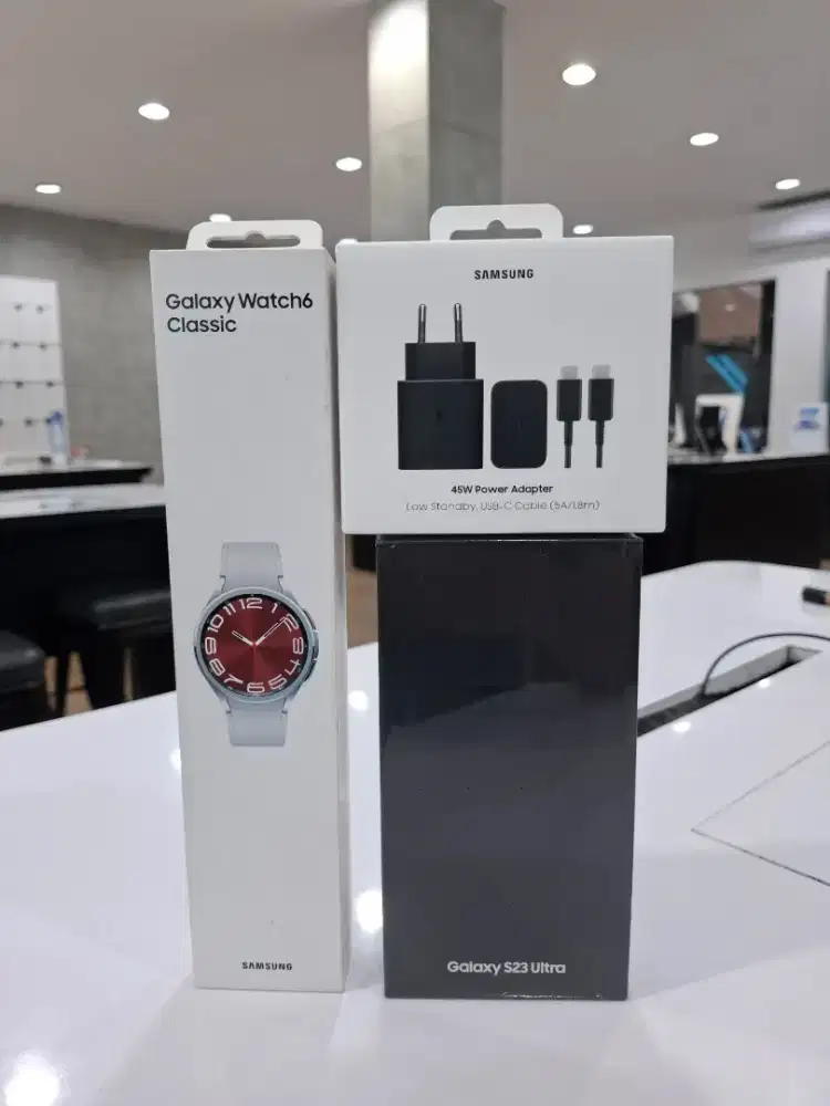 S23 ULTRA FREE WATCH6 Clasic 43mm + ADAPTER 45W