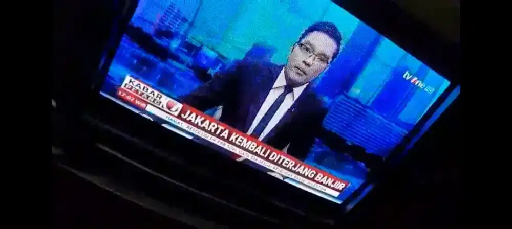 Tv tabung 17 inci multimax platinum boombastic