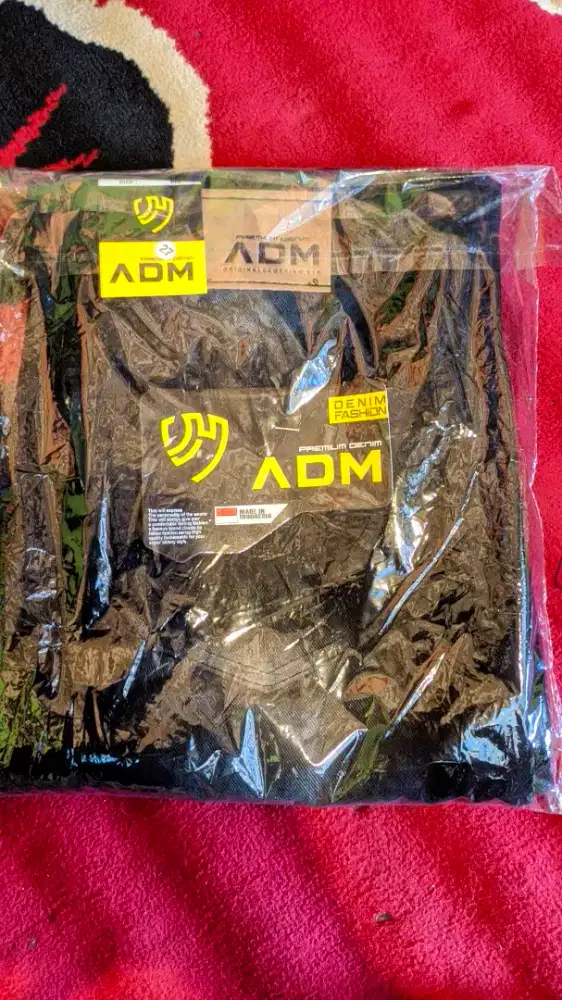 CELANA DENIM UKURAN 27