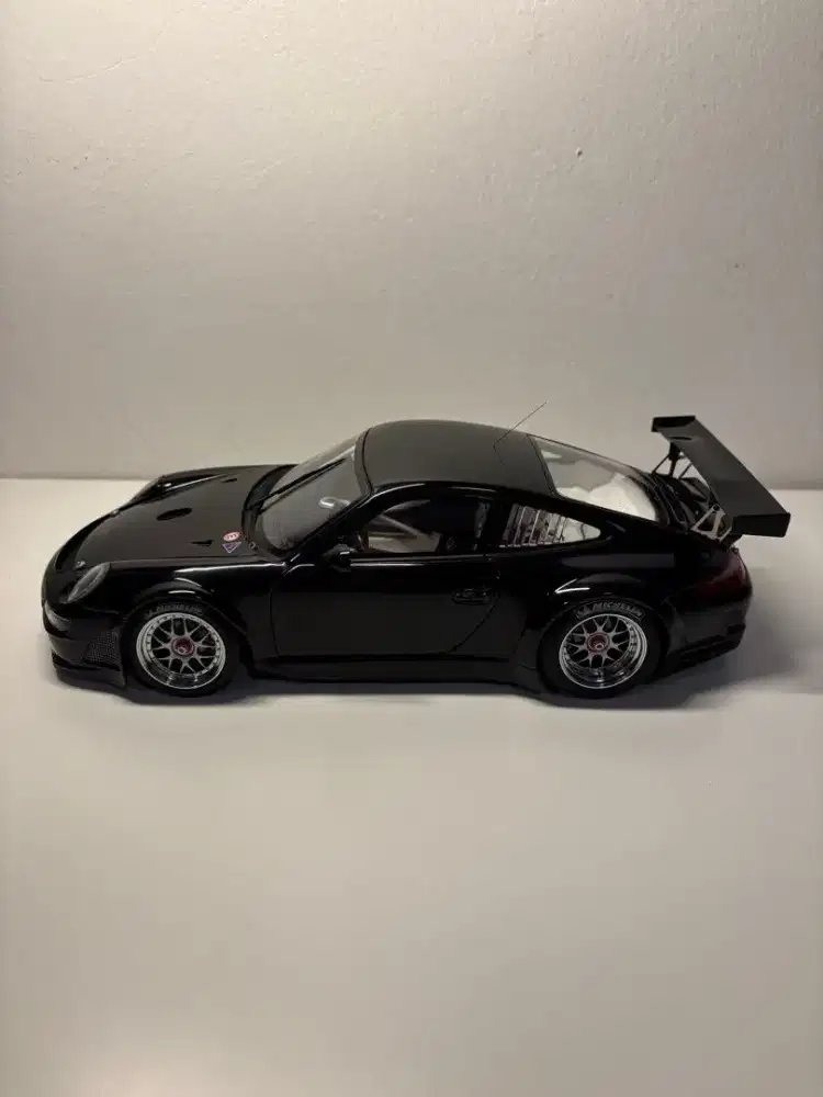 Autoart Porsche 911 GT3 RSR 1:18 Model Car Mobil Toys