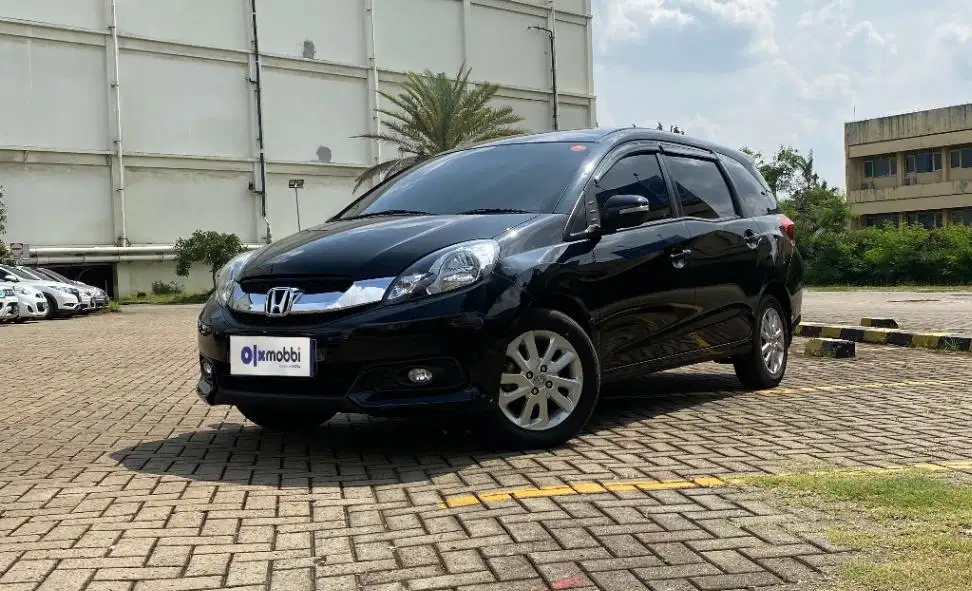 TDP 5,JT Honda Mobilio 1.5 E Bensin-AT Hitam 2014
