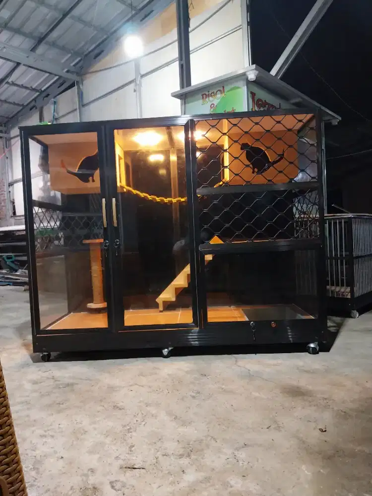 Kandang kucing alumunium