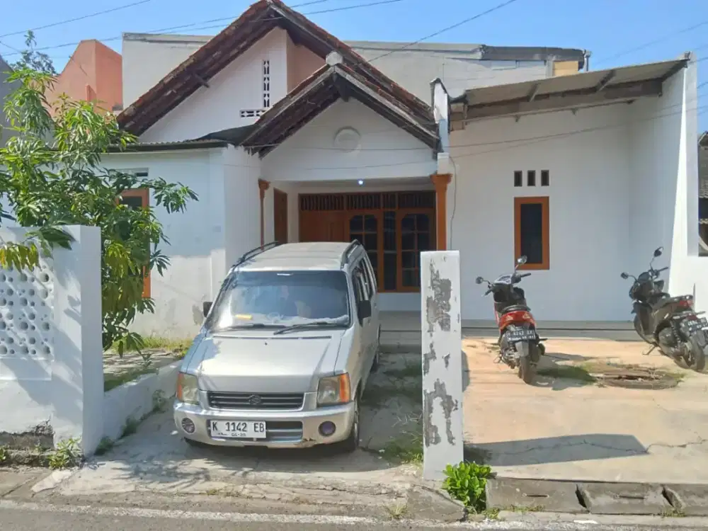 RUMAH SEWA DURIAN KLENTENSARI BANYUMANIK