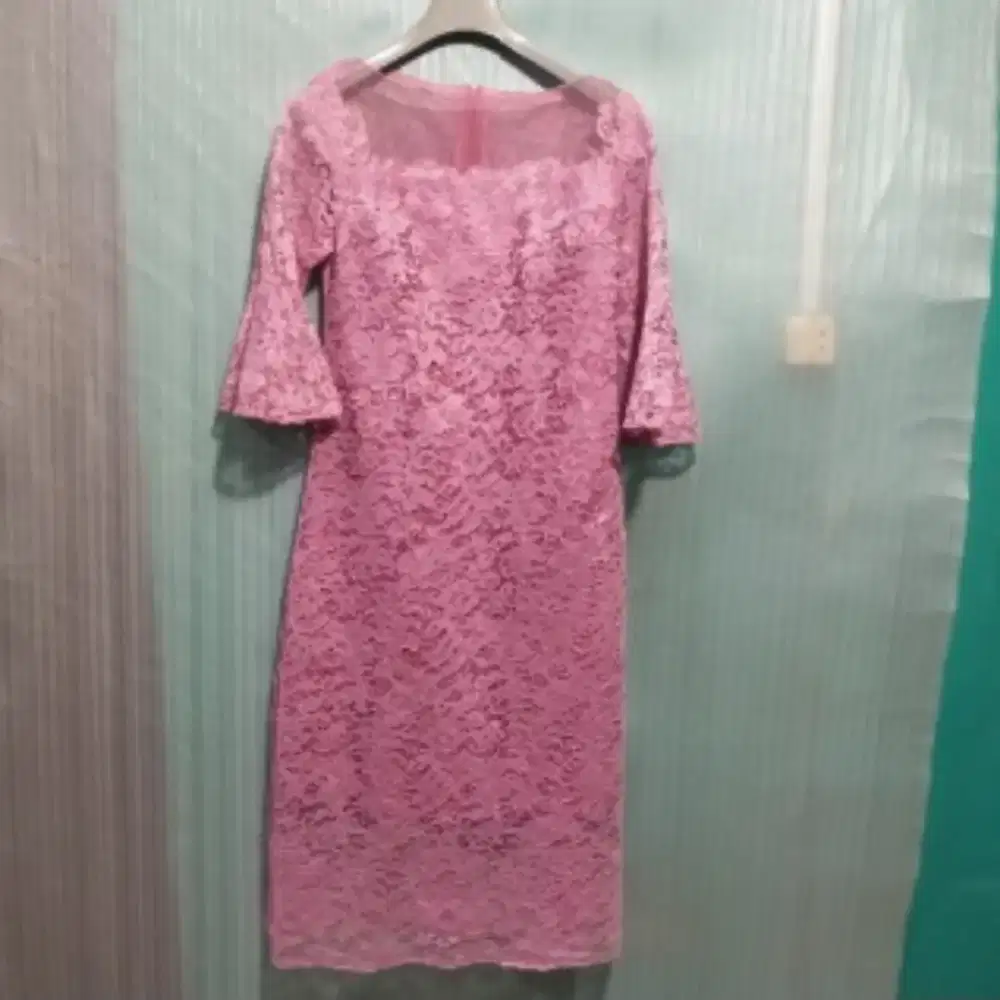 Dress pink dewasa