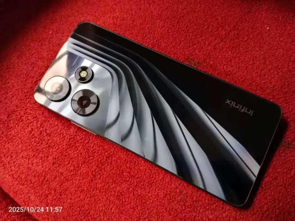 Infinix HOT 30 8/128