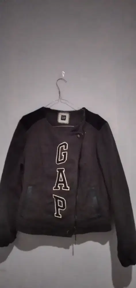 Jaket Levis Hitam Original – Kondisi Bagus No Minus