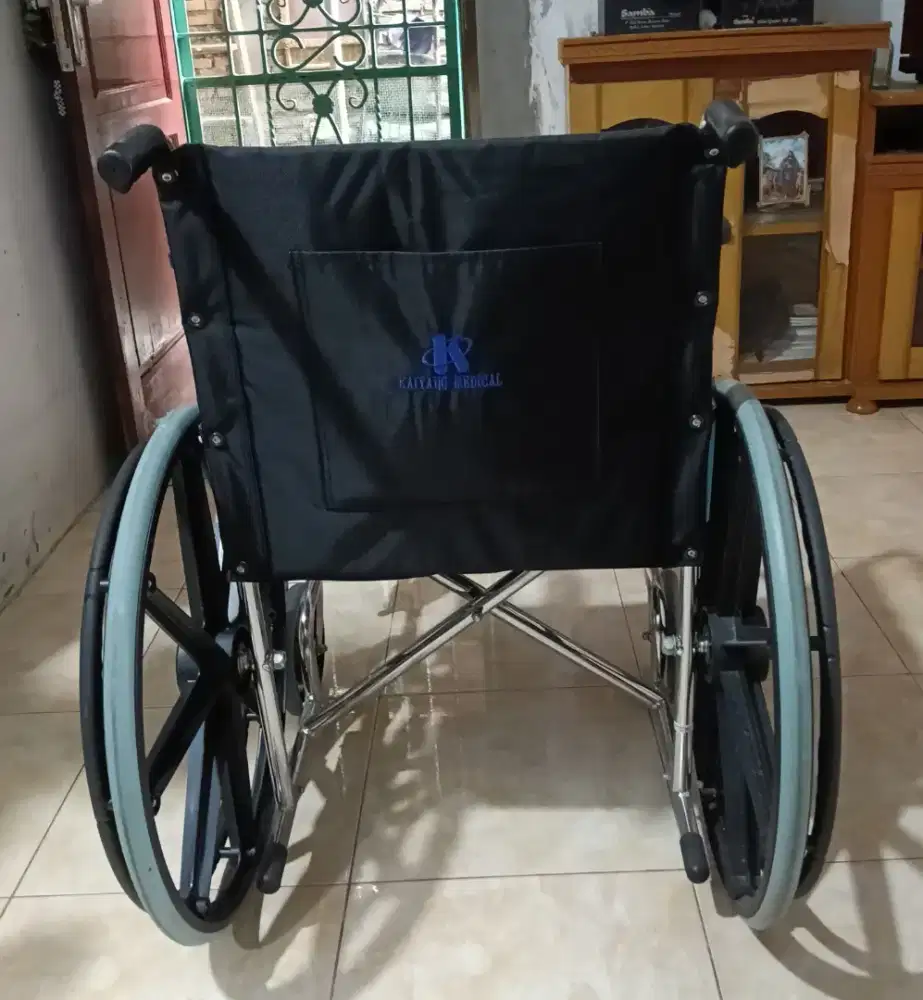 Dijual Kursi Roda Bekas