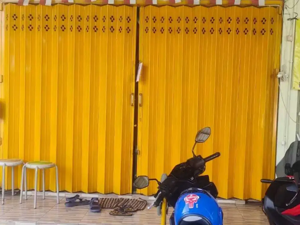 Ruko Kembangan Square Srembi Kebomas Kondisi Aktif Buat Usaha Apotik