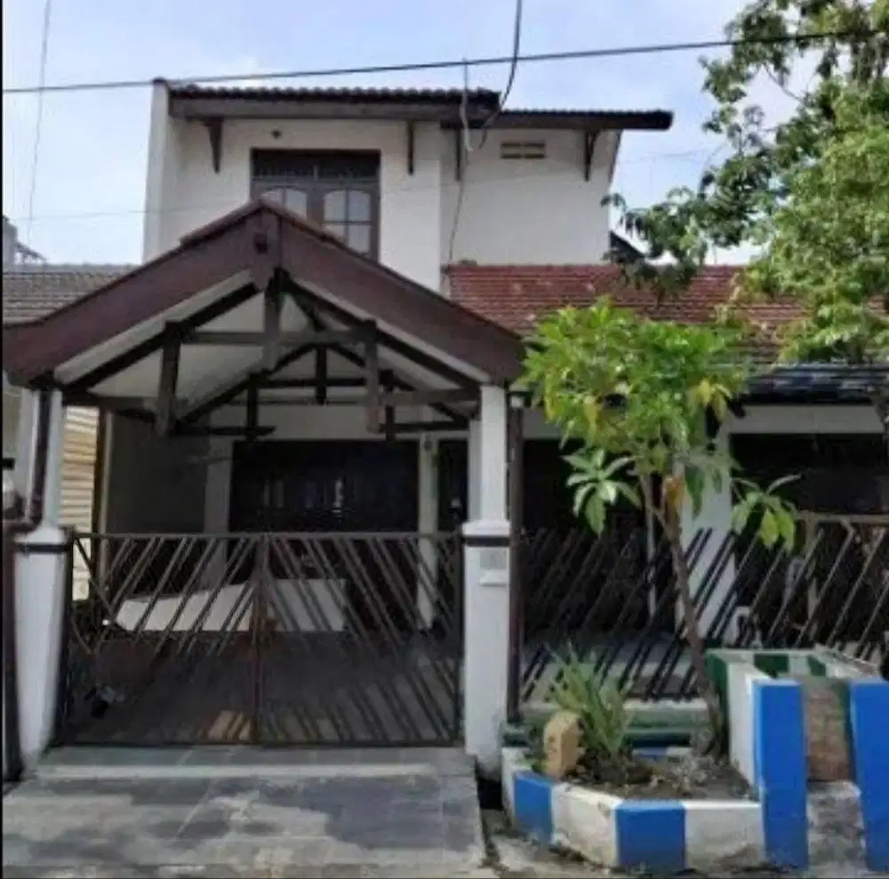 Baruk Utara 1.5 Lantai sudah SHM Hadap Selatan, uk 10x15