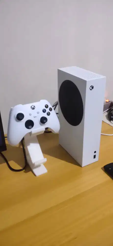 XBOX Series S 512 Gb Second Perfect Condition