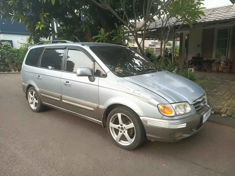 Hyundai Trajet 2005 Bensin