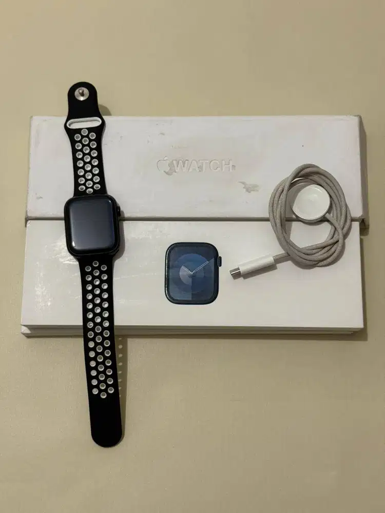 apple watch series 9 45mm muluss