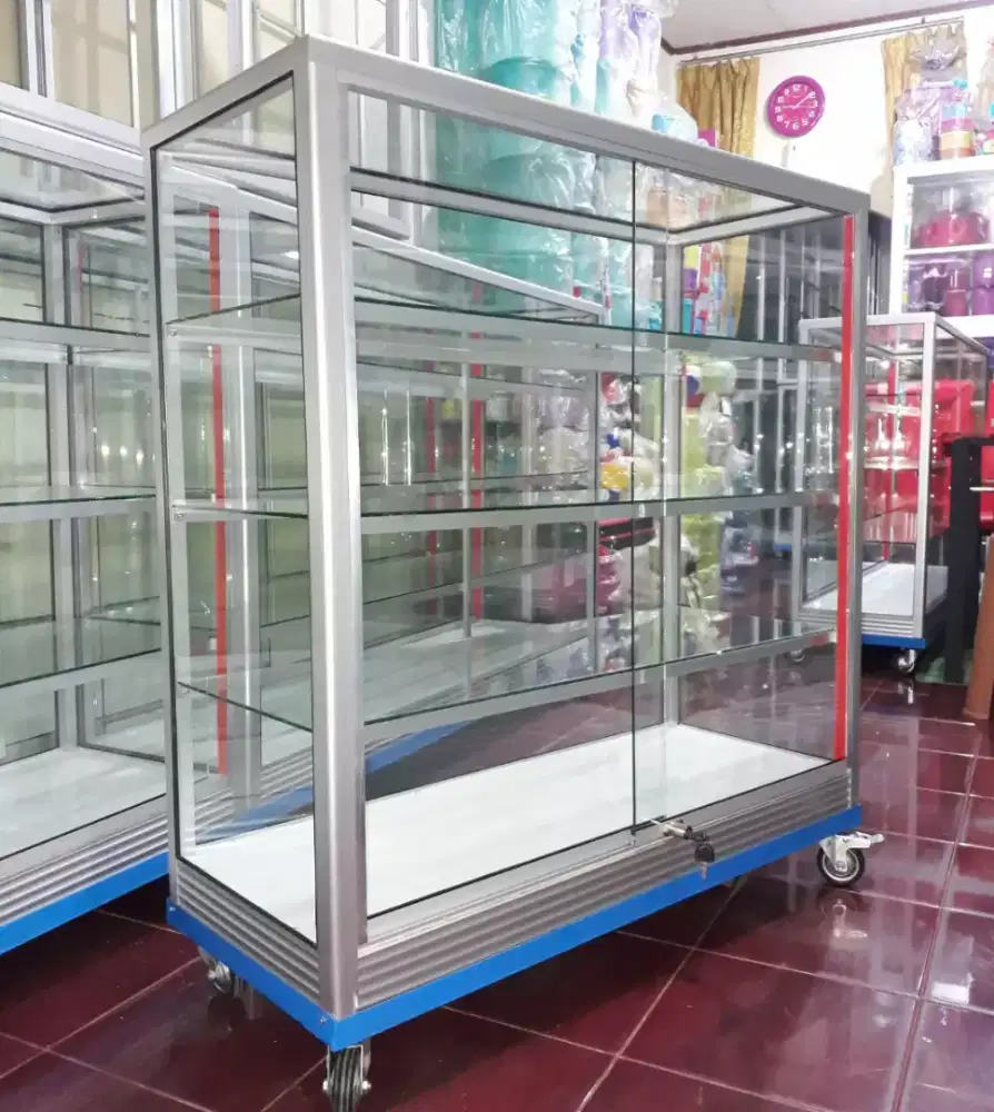 Etalase 1M×1M || Pakai RODA BESAR + KUNCI Harga Terjangkau