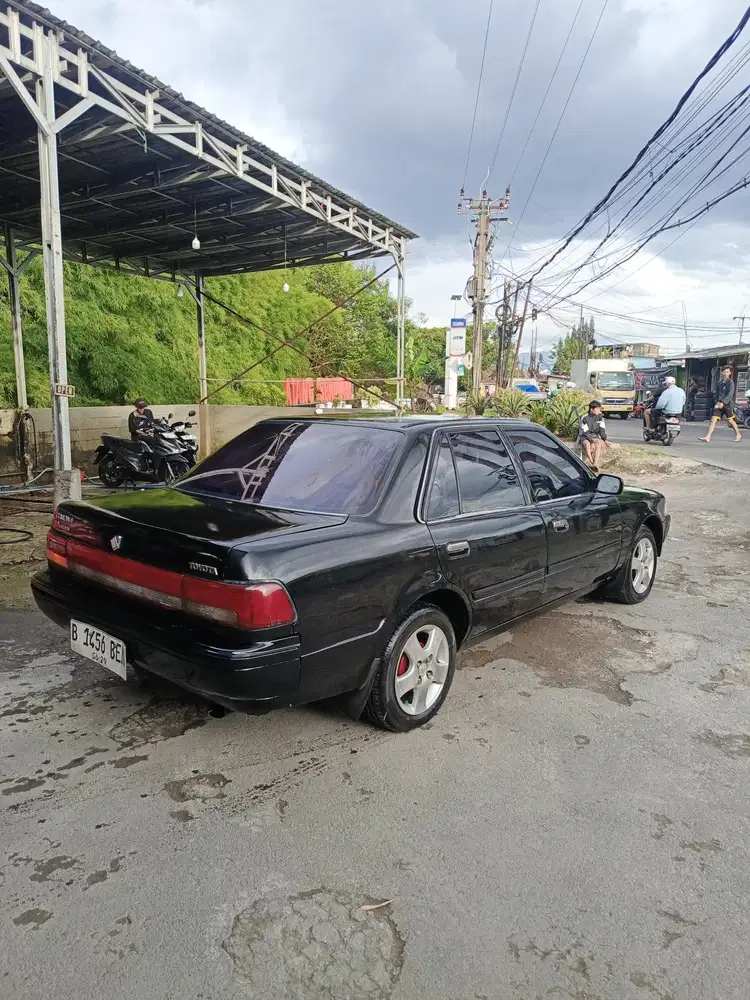Toyota Corona 1990 Bensin