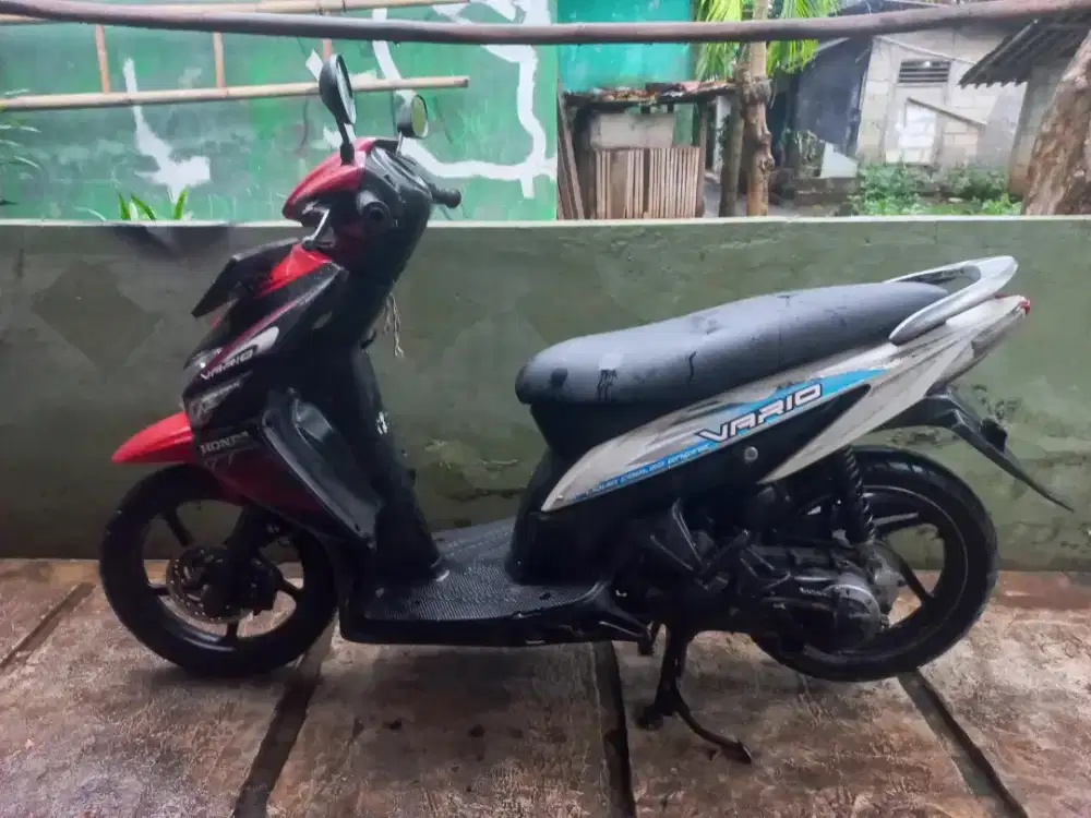 Vario tahun 2008 lengkap murah