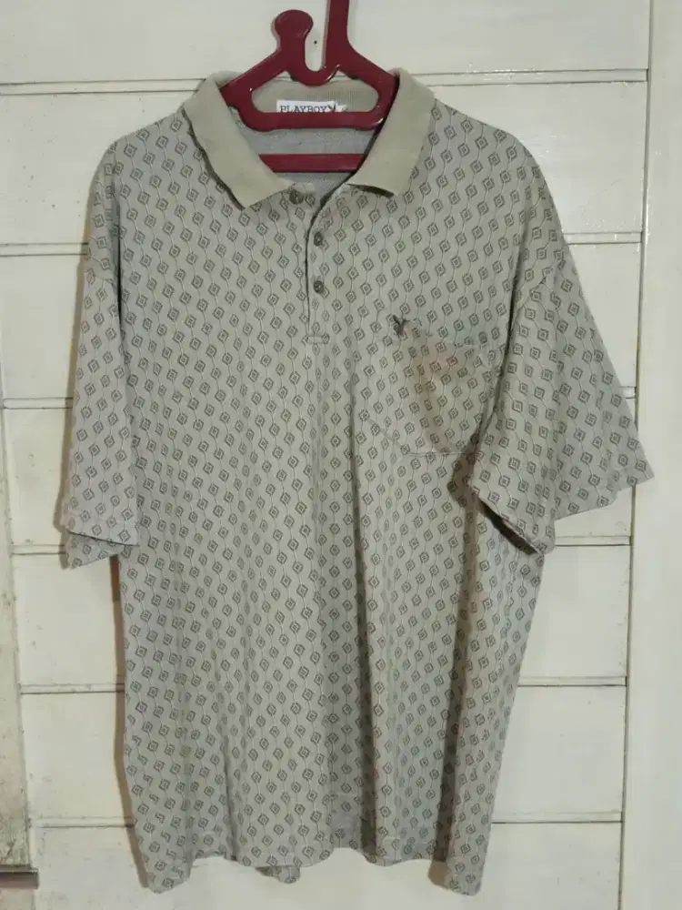 Kaos playboy vintage motif burberry